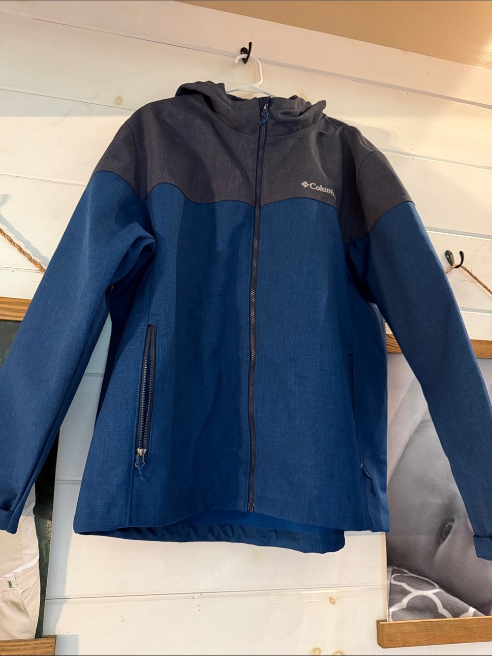 Columbia Men’s Hooded Jacket